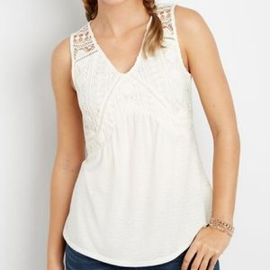 NWT Maurices cream/off white crocheted trim tank